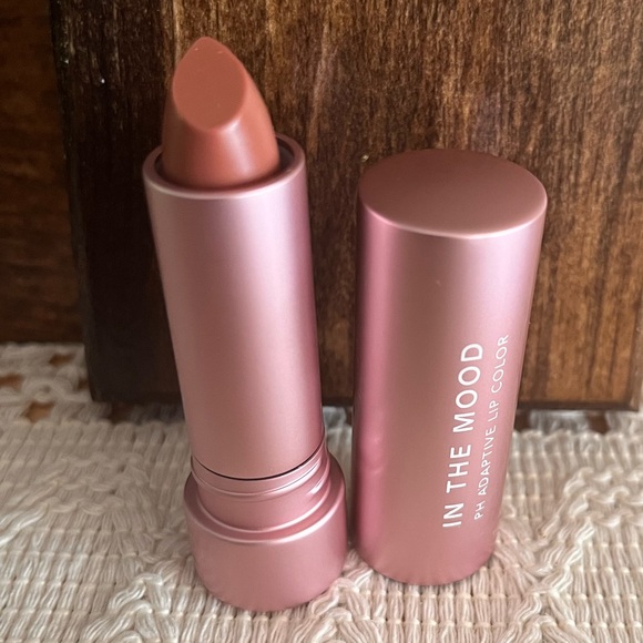 Doll 10 IN THE MOOD PH ADAPTIVE LIP COLOR - Picture 6 of 7